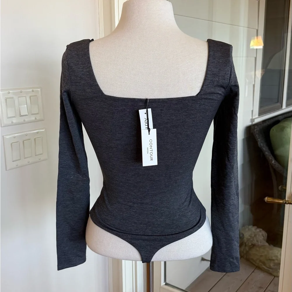 NWT Aritzia Contour Charcoal Long Sleeve Bodysuit - Picture 2 of 3